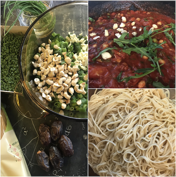 Nudeln mit Tomatensauce